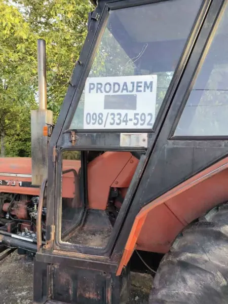Zetor 7011