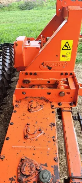 Slika 6: Maschio DS 2500