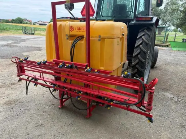 Šprica Akpil 800l 12m