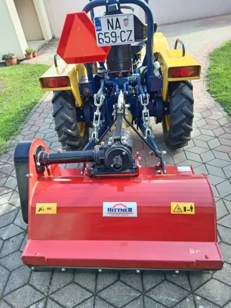 Slika 5: ECOTRAC 40